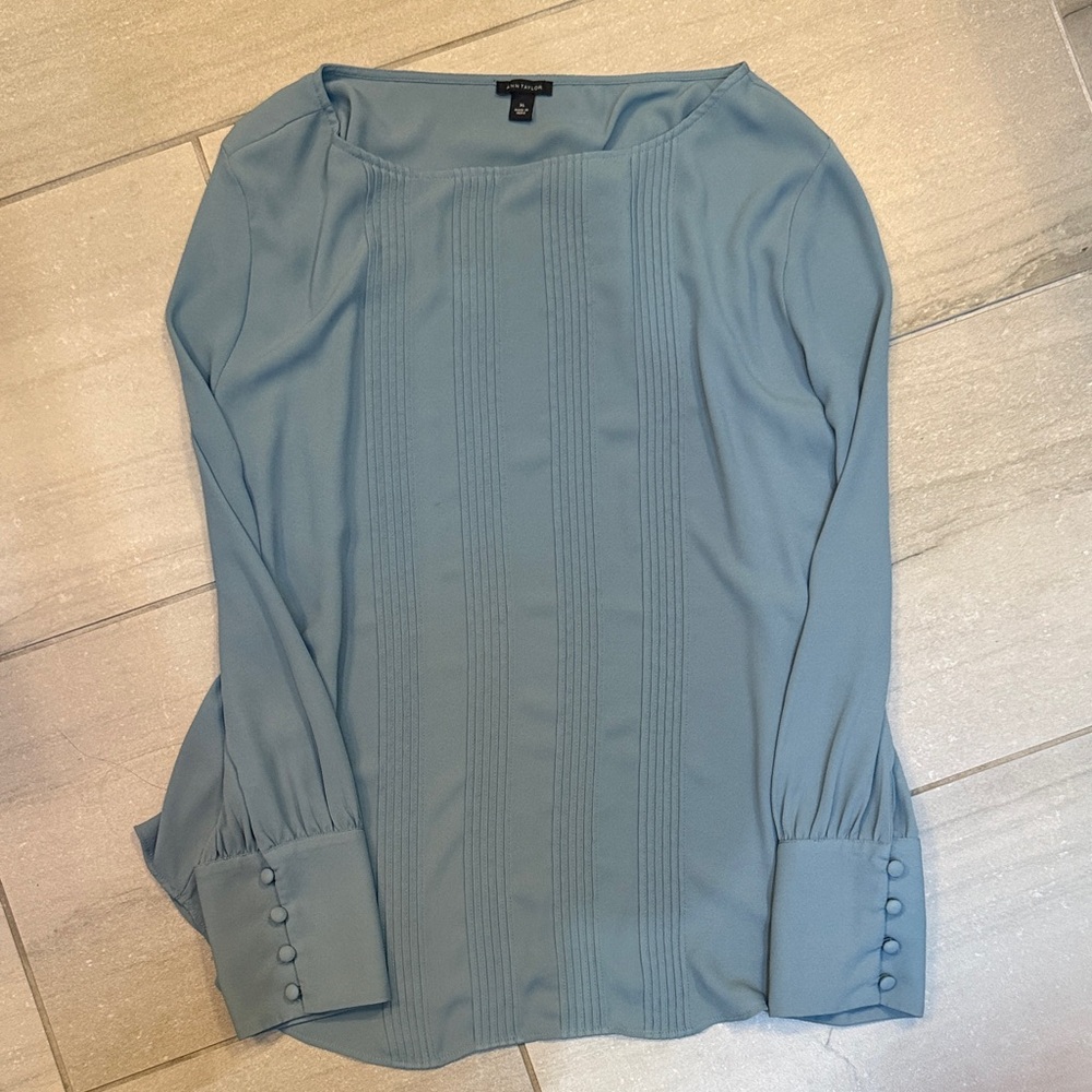 Elegant Women's Top